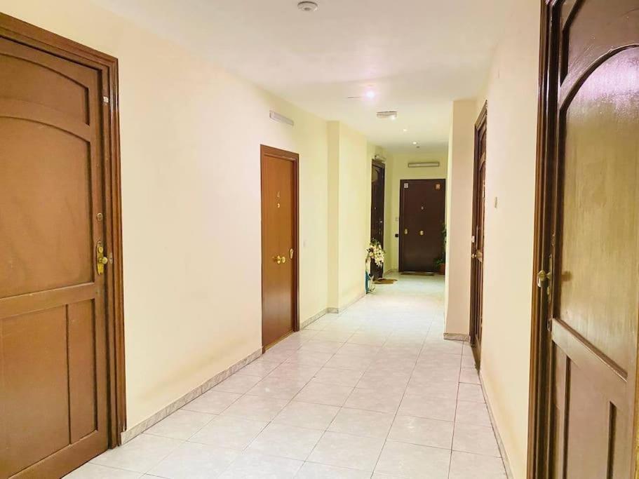 Apartamento en la Gran Vía de Madrid Exterior foto